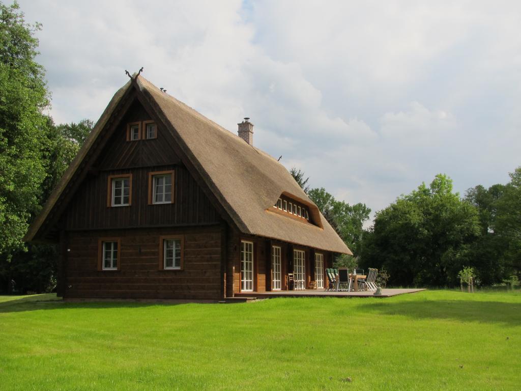 Exklusives Holzhaus Villa Burg  Kamer foto